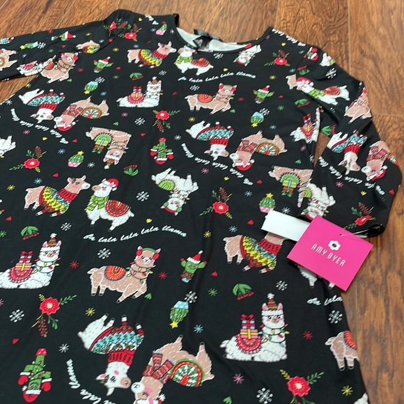 NWT-Girls X-Large Night gown/Dress. Christmas Llamas & Cactus 🎁Stocking stuffer - Picture 9 of 11